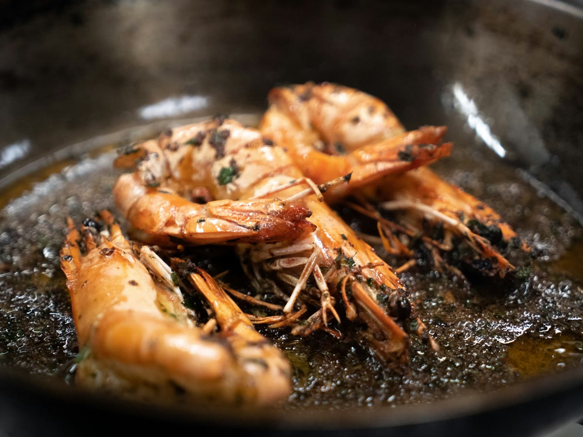 Lemon-butter shrimp and sweet corn skillet with angel hair