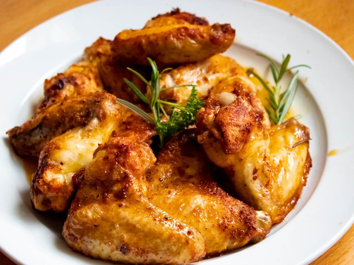 Sheet-pan smoky chicken drumsticks with cabbage-carrot slaw